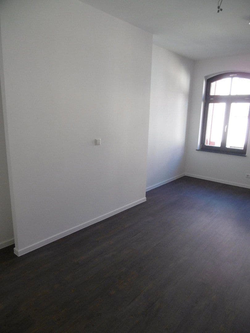 2 bedroom flat to rent, 95 m², Innere Plauensche Str.21, Zwickau, Saxony 2 bedroom flat to rent, 95 m², Innere Plauensche Str.21, Zwickau, Saxony
