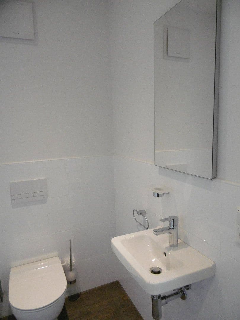 2 bedroom flat to rent, 95 m², Innere Plauensche Str.21, Zwickau, Saxony 2 bedroom flat to rent, 95 m², Innere Plauensche Str.21, Zwickau, Saxony