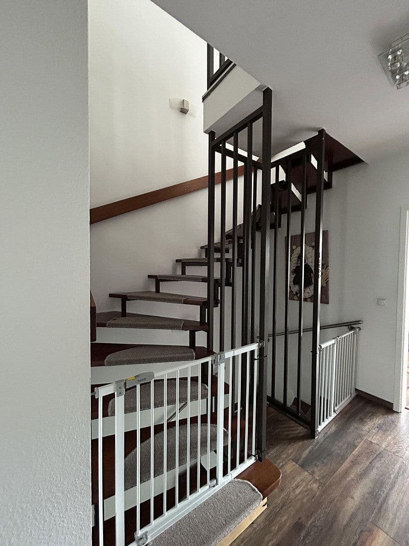 house for sale, 141 m², Duisburg, North Rhine-Westphalia house for sale, 141 m², Duisburg, North Rhine-Westphalia