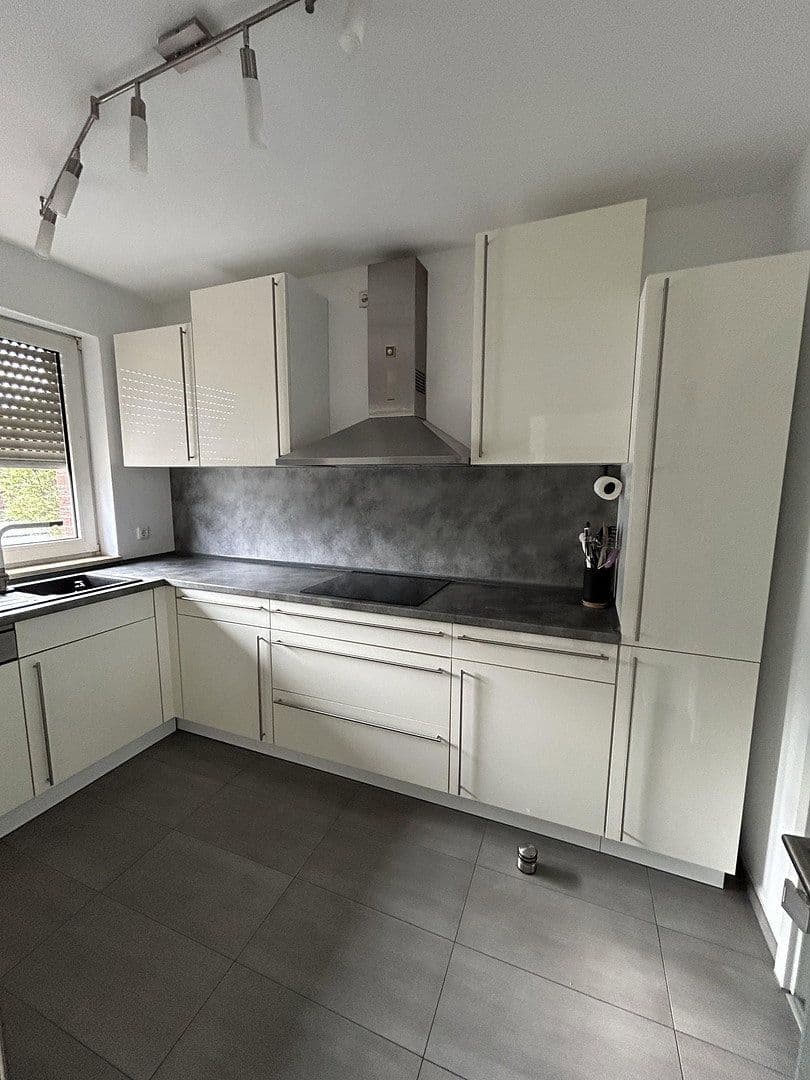 house for sale, 141 m², Duisburg, North Rhine-Westphalia house for sale, 141 m², Duisburg, North Rhine-Westphalia