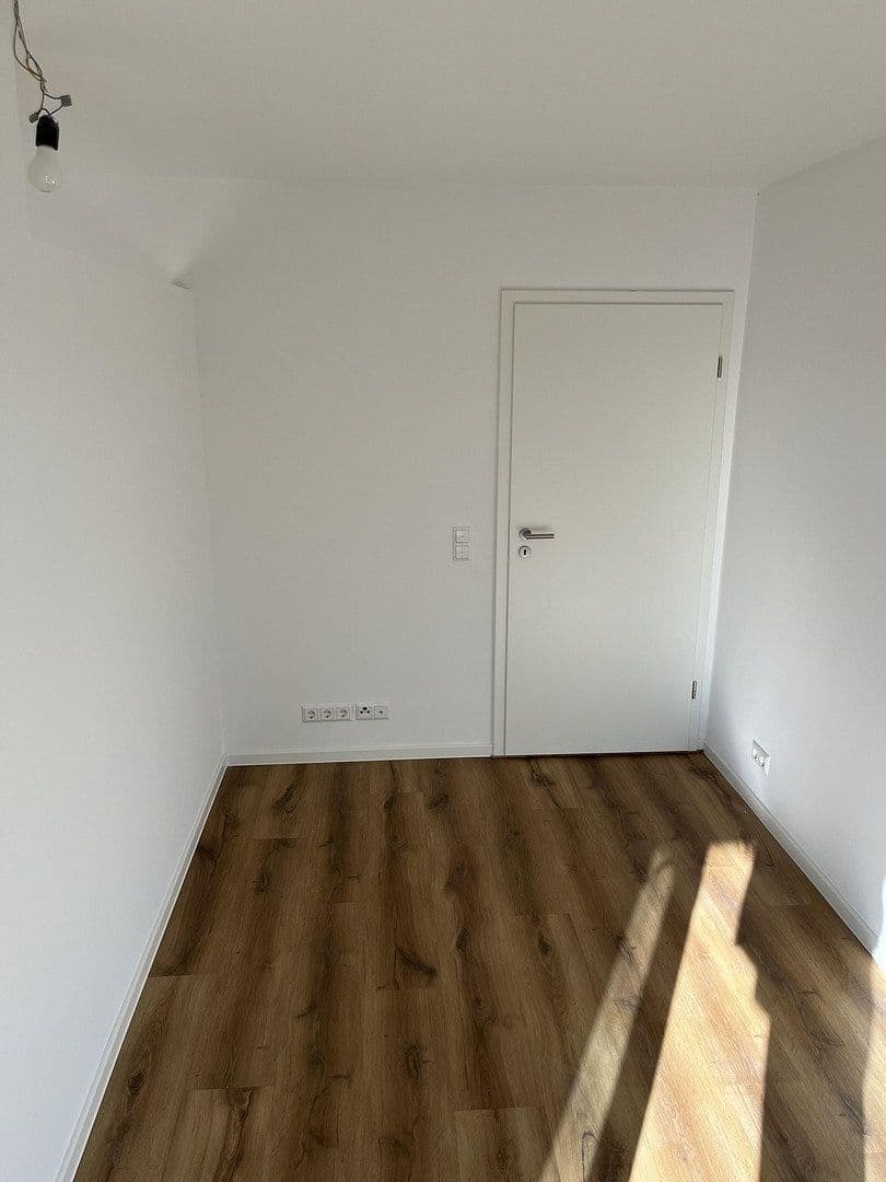 3 bedroom flat to rent, 79 m², Esslingen am Neckar, Baden-Württemberg 3 bedroom flat to rent, 79 m², Esslingen am Neckar, Baden-Württemberg