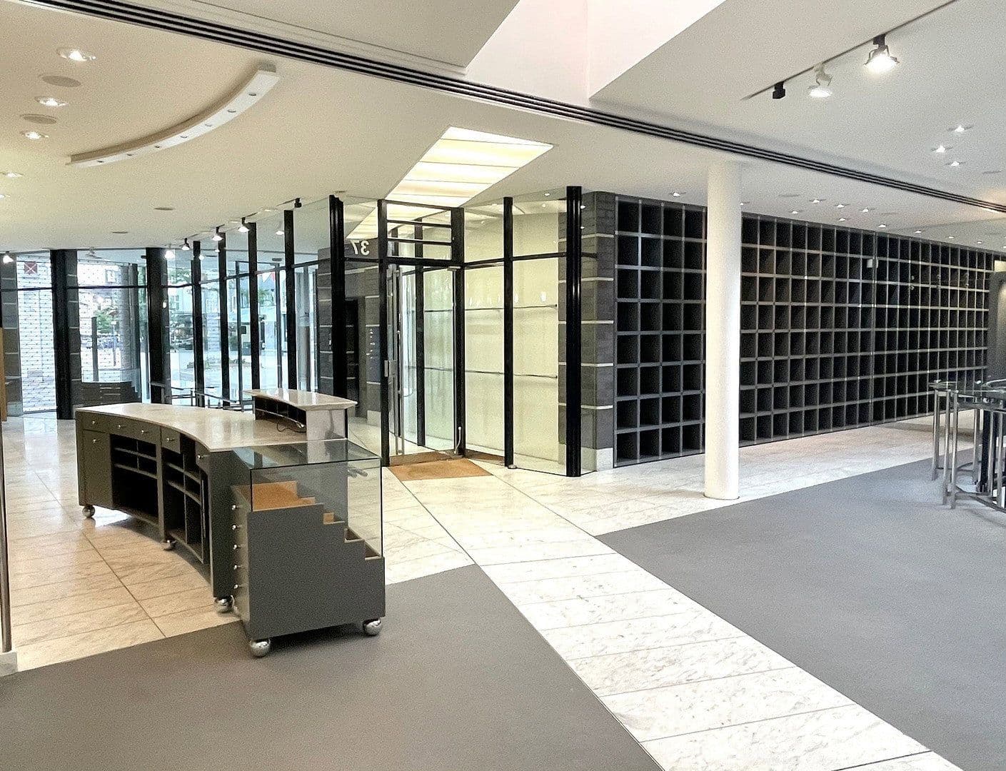 non-residential property to rent, 350 m², Mönchengladbach-Rheydt, North Rhine-Westphalia non-residential property to rent, 350 m², Mönchengladbach-Rheydt, North Rhine-Westphalia