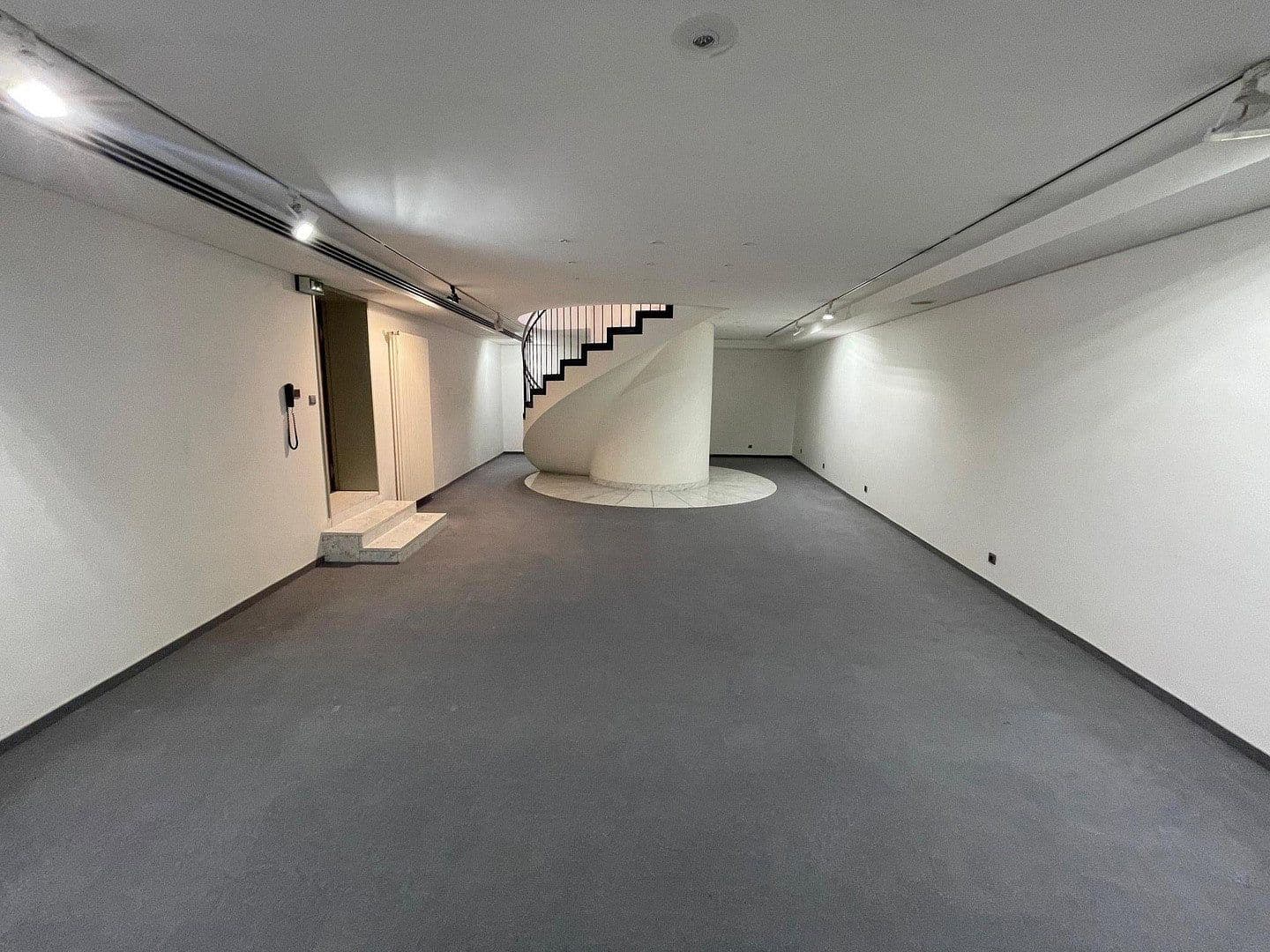 non-residential property to rent, 350 m², Mönchengladbach-Rheydt, North Rhine-Westphalia non-residential property to rent, 350 m², Mönchengladbach-Rheydt, North Rhine-Westphalia