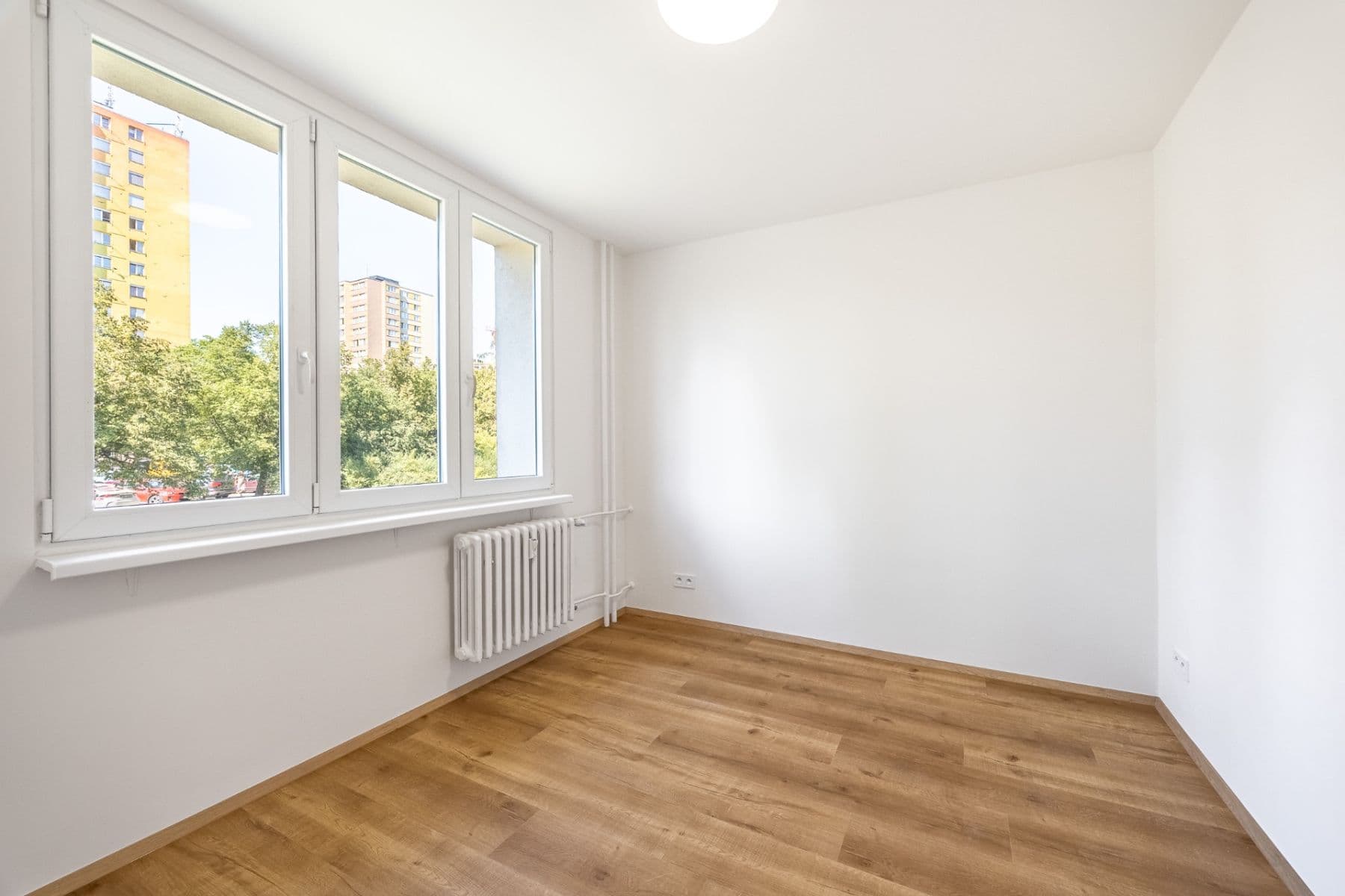 3 bedroom with open-plan kitchen flat for sale, 86 m², Špirkova, Prague, Prague 3 bedroom with open-plan kitchen flat for sale, 86 m², Špirkova, Prague, Prague