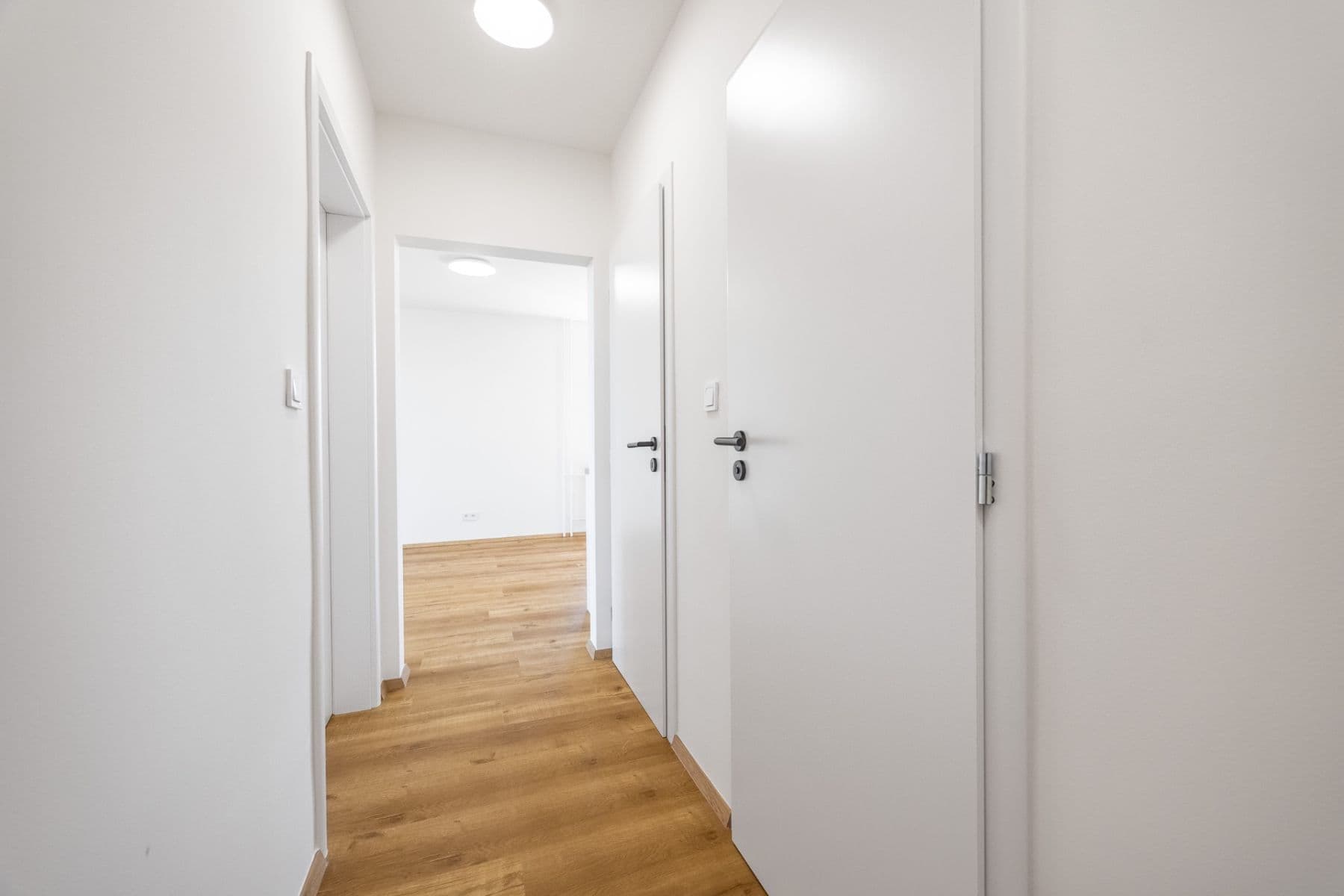 3 bedroom with open-plan kitchen flat for sale, 86 m², Špirkova, Prague, Prague 3 bedroom with open-plan kitchen flat for sale, 86 m², Špirkova, Prague, Prague