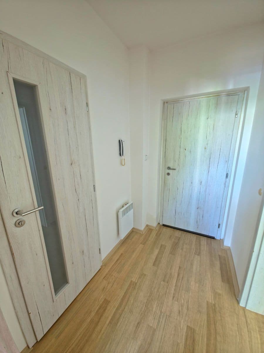 1 bedroom flat to rent, 33 m², Mládežnická, Mšené-lázně, Ústecký Region 1 bedroom flat to rent, 33 m², Mládežnická, Mšené-lázně, Ústecký Region
