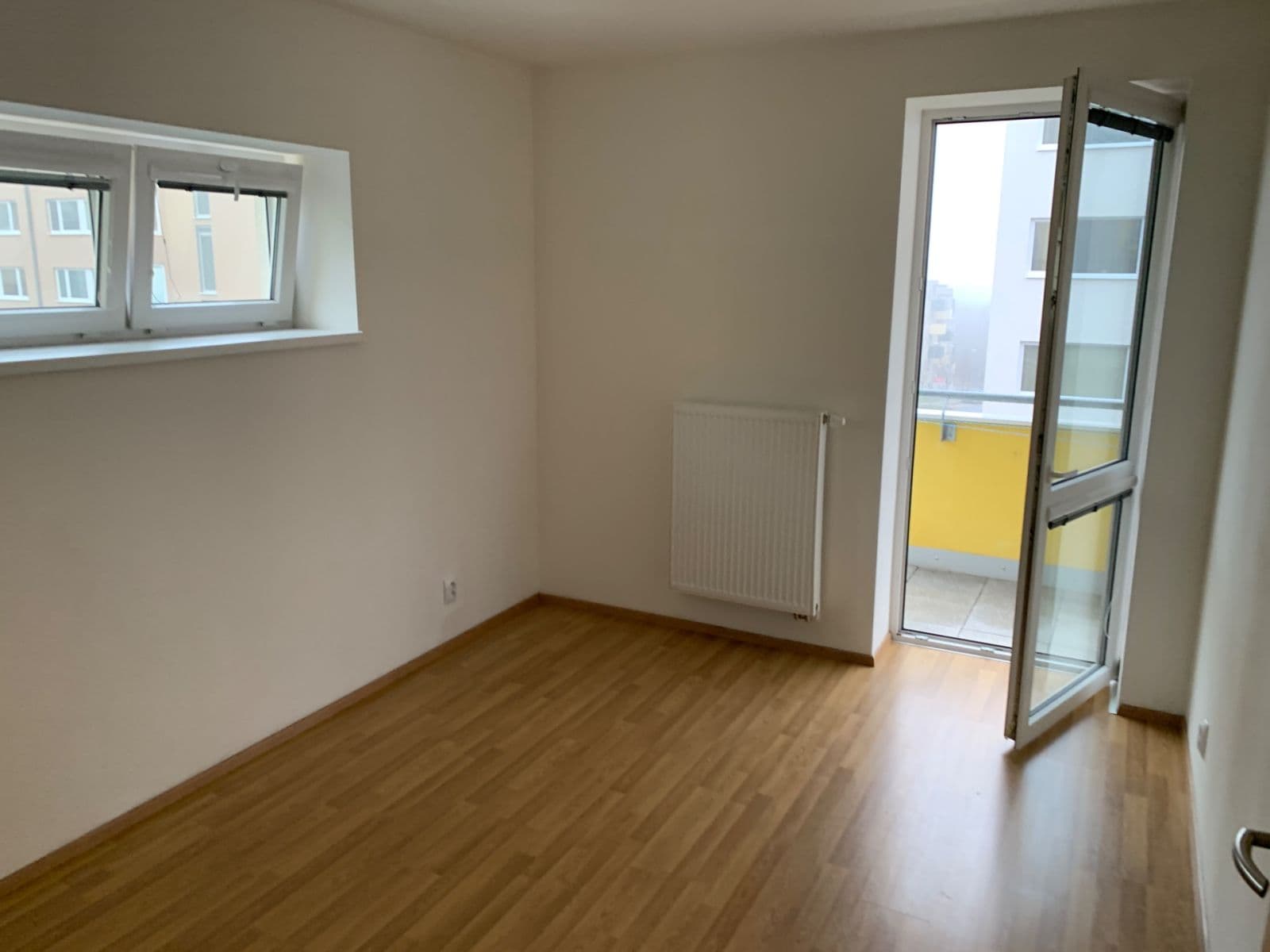 1 bedroom with open-plan kitchen flat to rent, 47 m², Křepelčí, Brno, Jihomoravský Region 1 bedroom with open-plan kitchen flat to rent, 47 m², Křepelčí, Brno, Jihomoravský Region