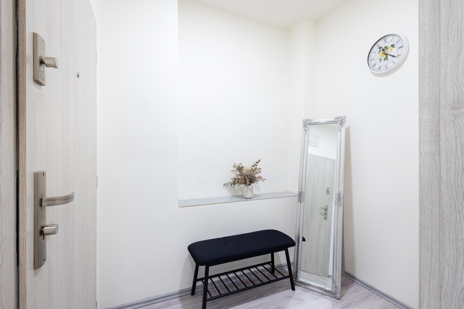 Studio flat for sale, 29 m², Loděnice, Středočeský Region Studio flat for sale, 29 m², Loděnice, Středočeský Region