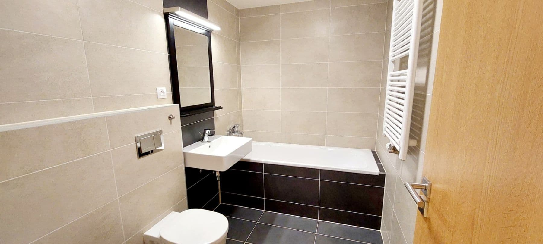 1 bedroom with open-plan kitchen flat for sale, 90 m², Petržílkova, Prague, Prague 1 bedroom with open-plan kitchen flat for sale, 90 m², Petržílkova, Prague, Prague