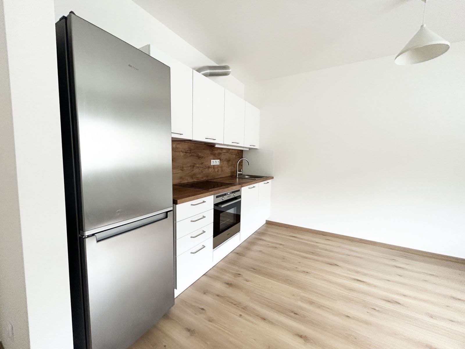 1 bedroom with open-plan kitchen flat to rent, 48 m², Kovářská, Prague, Prague 1 bedroom with open-plan kitchen flat to rent, 48 m², Kovářská, Prague, Prague