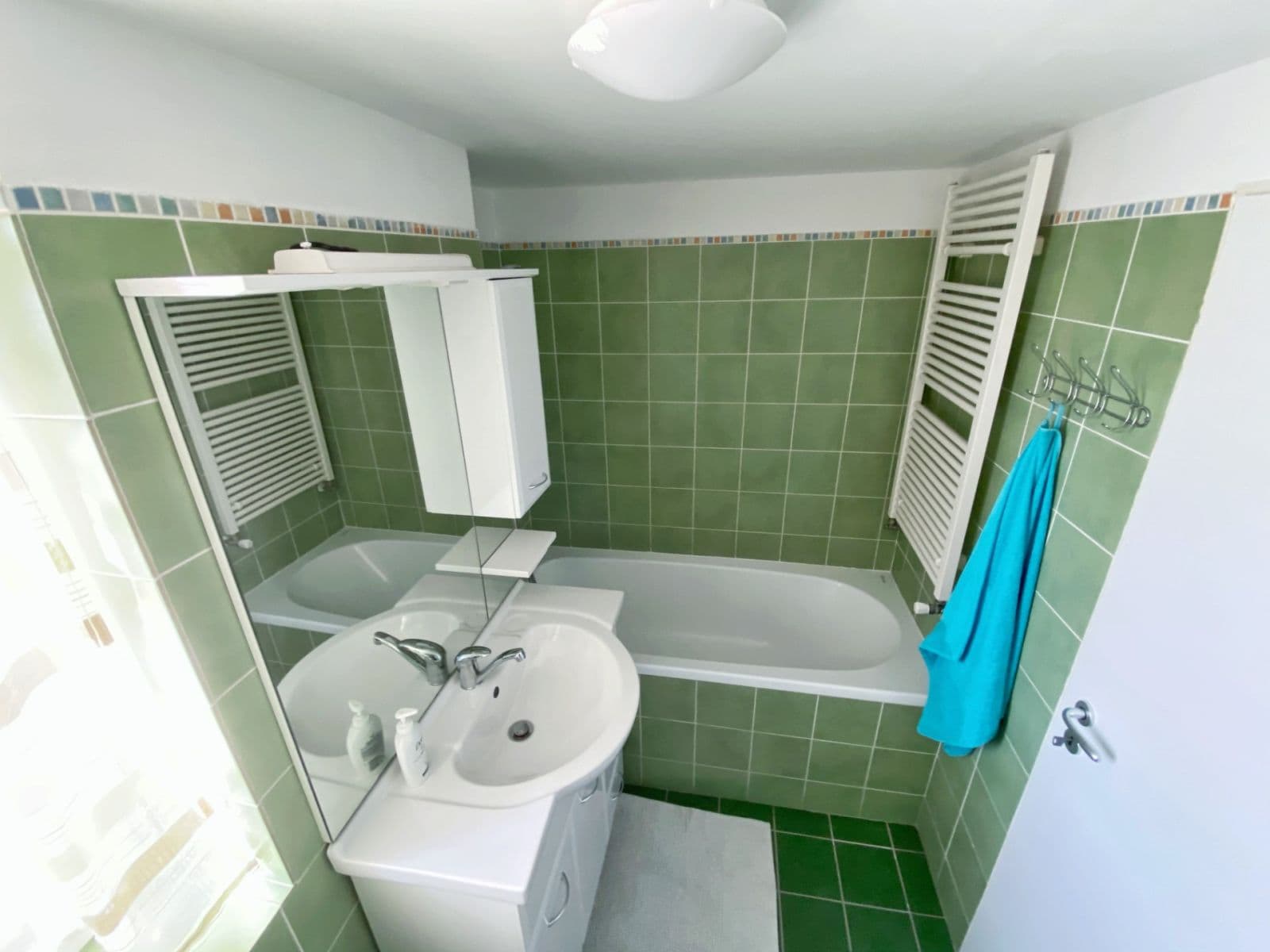 3 bedroom with open-plan kitchen flat to rent, 104 m², Srbínská, Prague, Prague 3 bedroom with open-plan kitchen flat to rent, 104 m², Srbínská, Prague, Prague