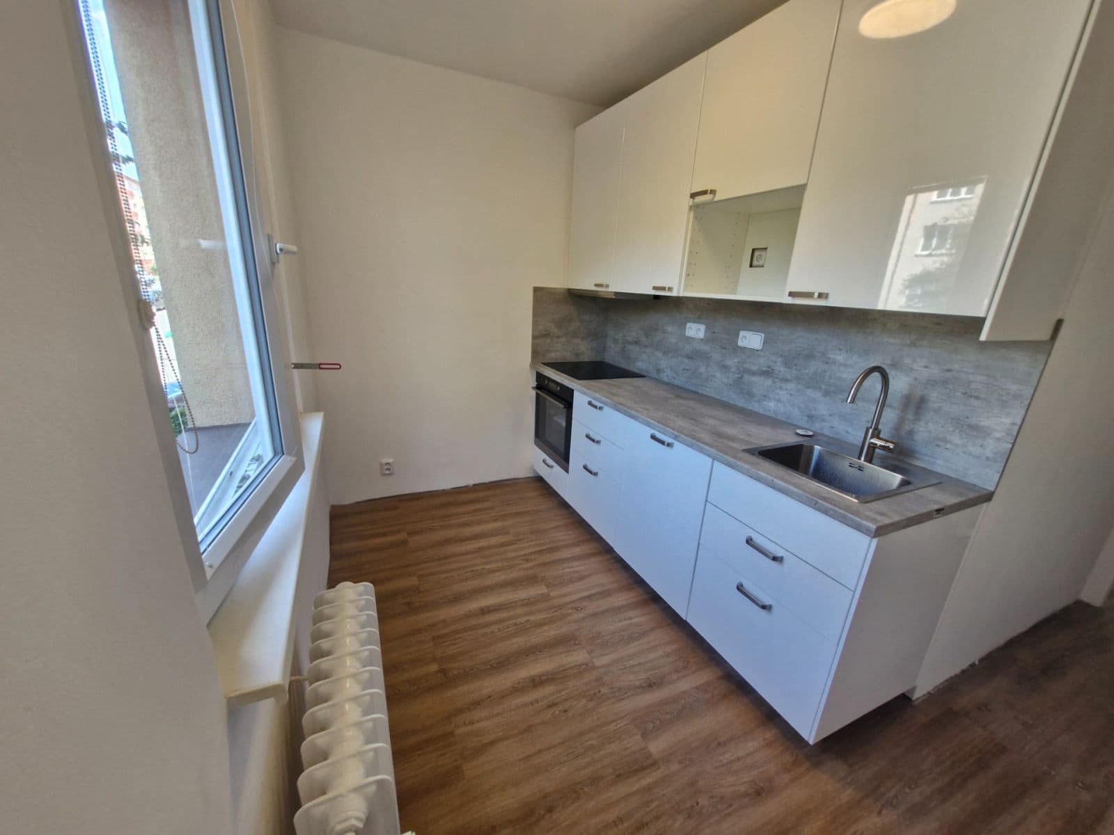 2 bedroom flat to rent, 52 m², Na Vrcholu, Prague, Prague 2 bedroom flat to rent, 52 m², Na Vrcholu, Prague, Prague