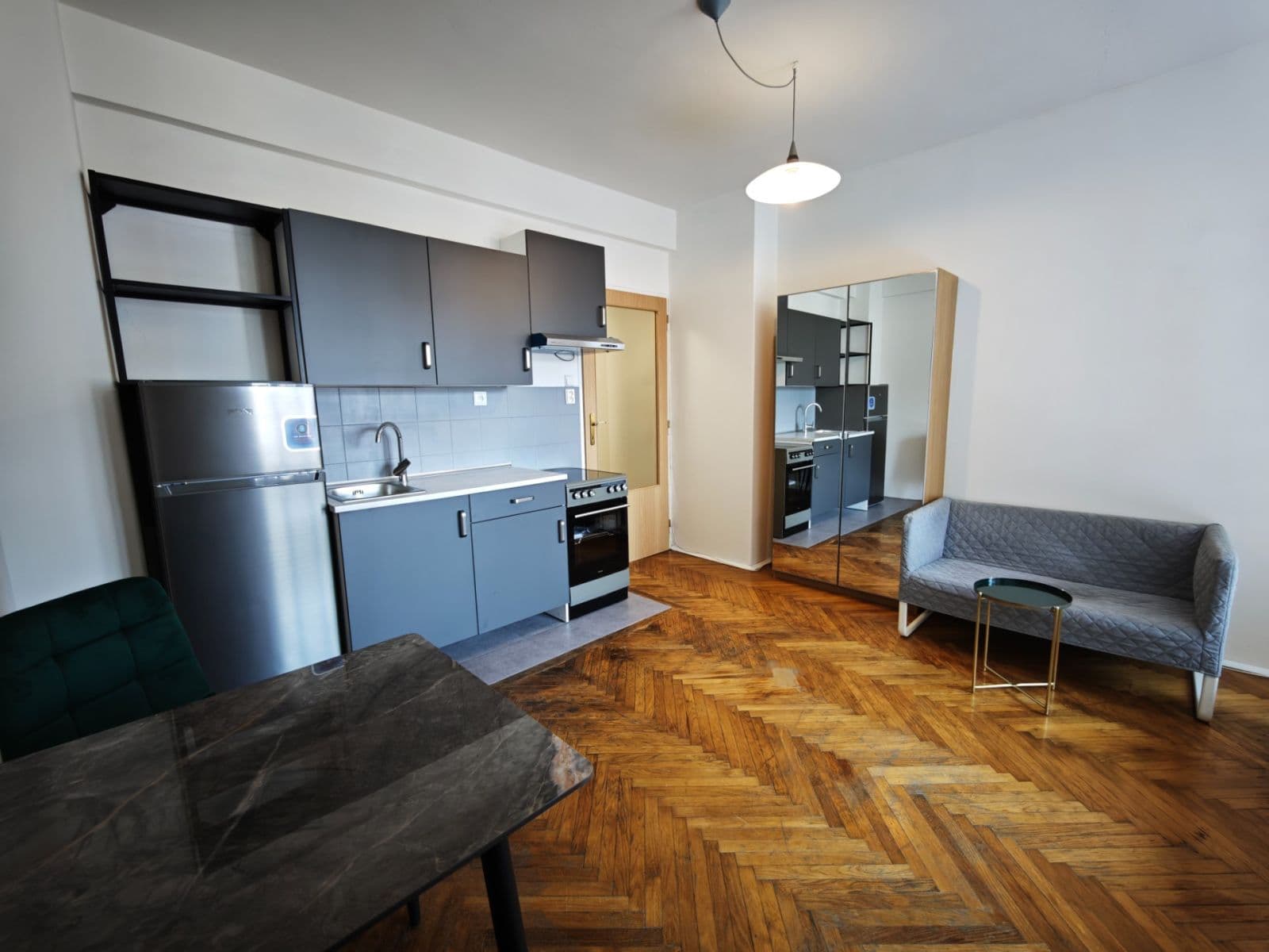 Studio flat to rent, 28 m², Komunardů, Prague, Prague Studio flat to rent, 28 m², Komunardů, Prague, Prague
