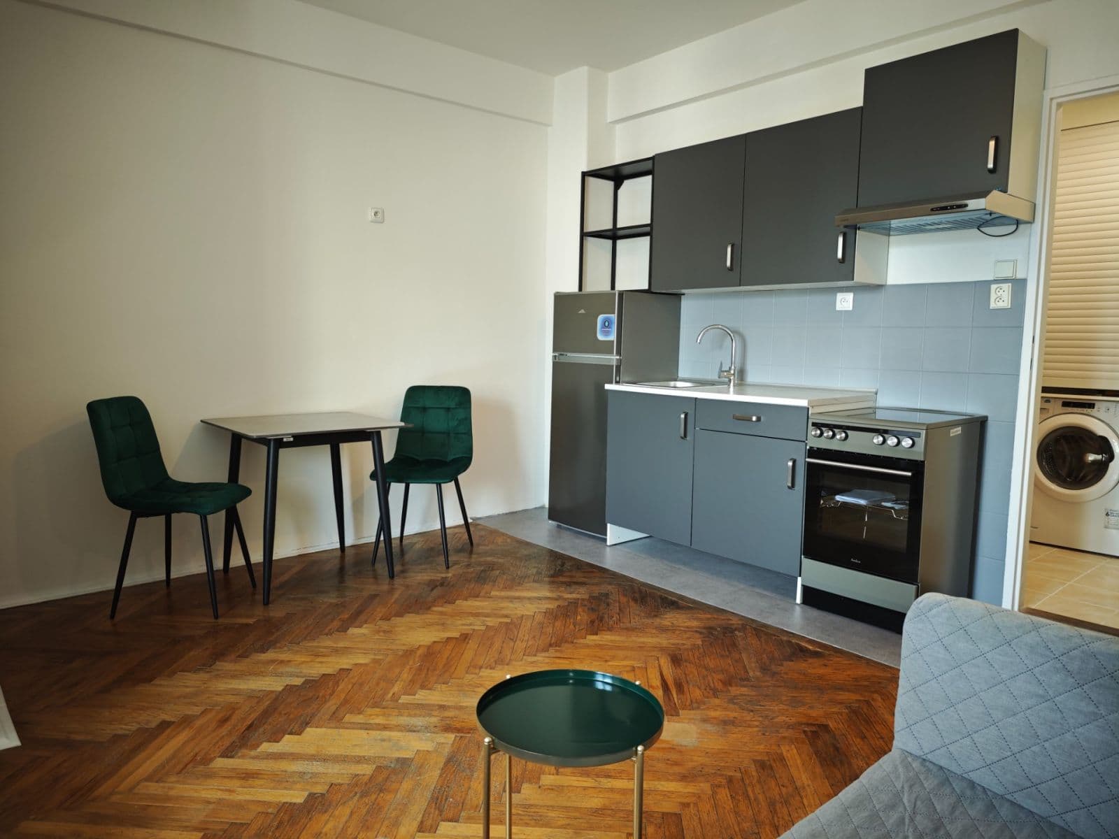 Studio flat to rent, 28 m², Komunardů, Prague, Prague Studio flat to rent, 28 m², Komunardů, Prague, Prague