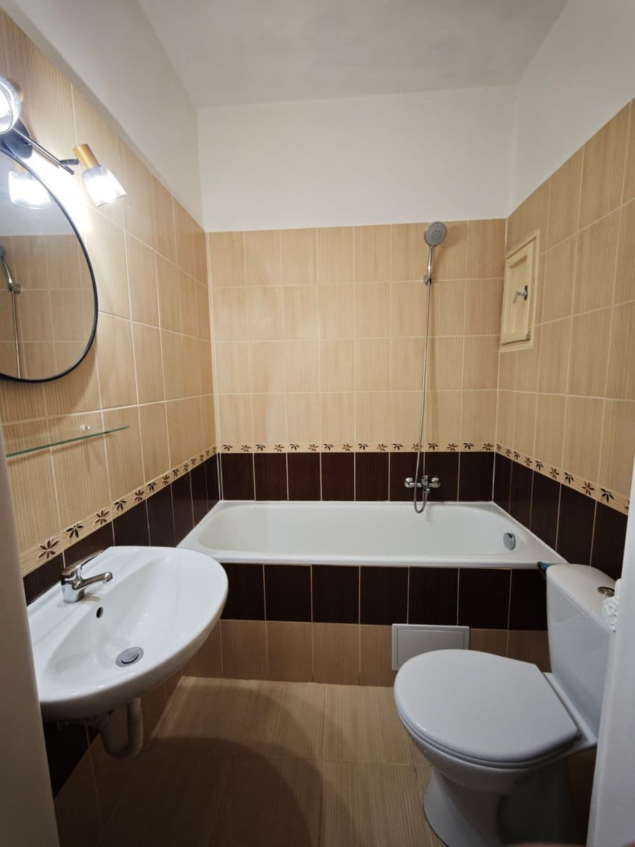 Studio flat to rent, 28 m², Komunardů, Prague, Prague Studio flat to rent, 28 m², Komunardů, Prague, Prague