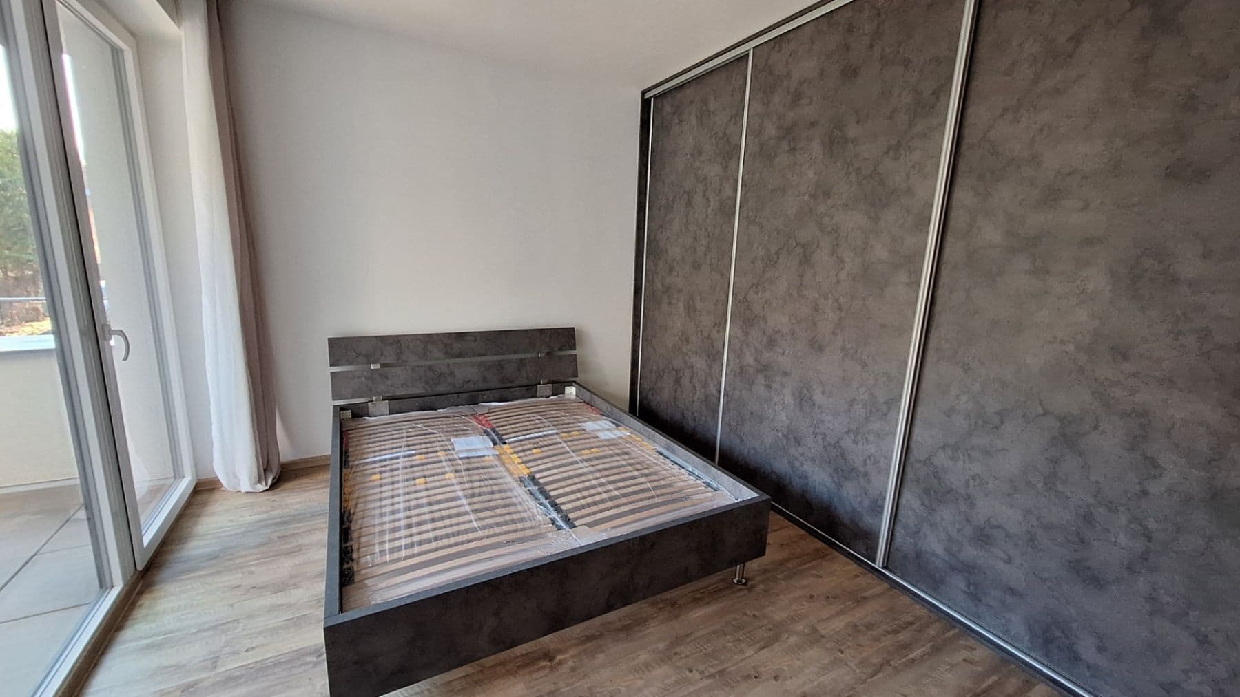 1 bedroom with open-plan kitchen flat to rent, 48 m², Na Horkách, Kralupy nad Vltavou, Středočeský Region 1 bedroom with open-plan kitchen flat to rent, 48 m², Na Horkách, Kralupy nad Vltavou, Středočeský Region