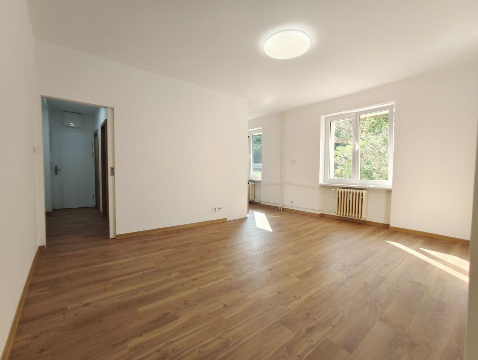 2 bedroom with open-plan kitchen flat to rent, 70 m², Nad Zlíchovem, Prague, Prague 2 bedroom with open-plan kitchen flat to rent, 70 m², Nad Zlíchovem, Prague, Prague