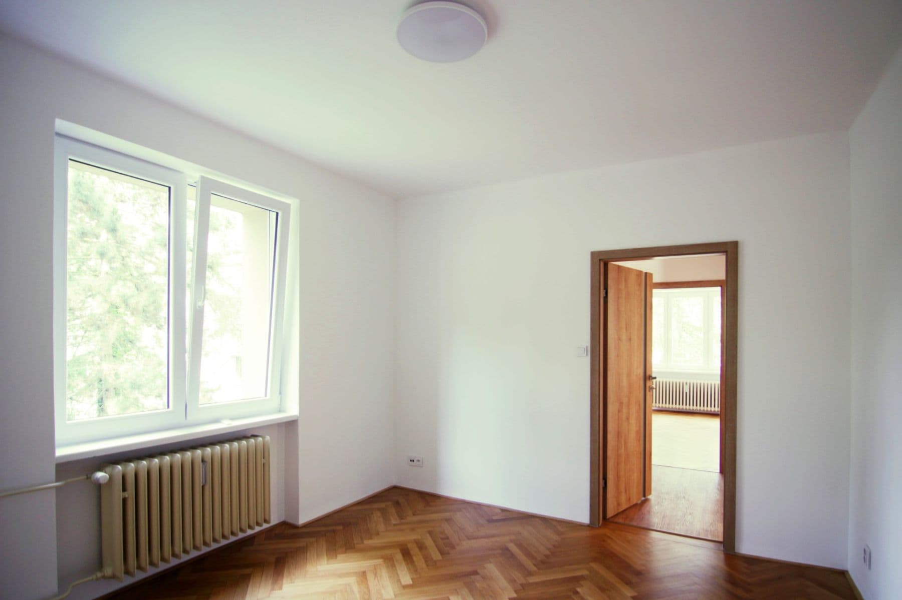 2 bedroom with open-plan kitchen flat to rent, 70 m², Nad Zlíchovem, Prague, Prague 2 bedroom with open-plan kitchen flat to rent, 70 m², Nad Zlíchovem, Prague, Prague