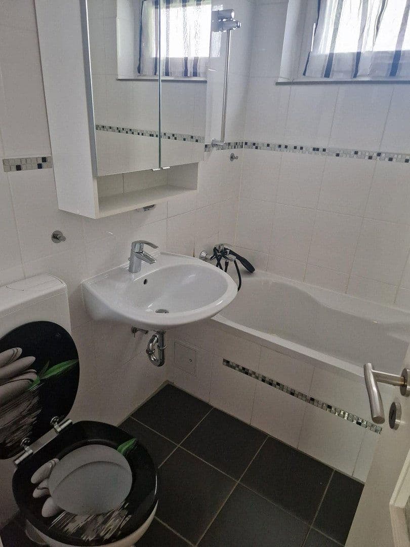 3 bedroom flat for sale, 63 m², Kaiserslautern, Rhineland-Palatinate 3 bedroom flat for sale, 63 m², Kaiserslautern, Rhineland-Palatinate
