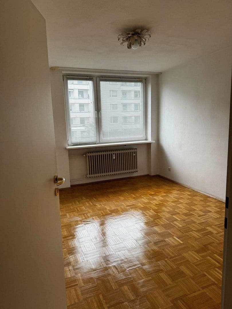 2 bedroom flat for sale, 70 m², Denninger Str., München, Bavaria 2 bedroom flat for sale, 70 m², Denninger Str., München, Bavaria
