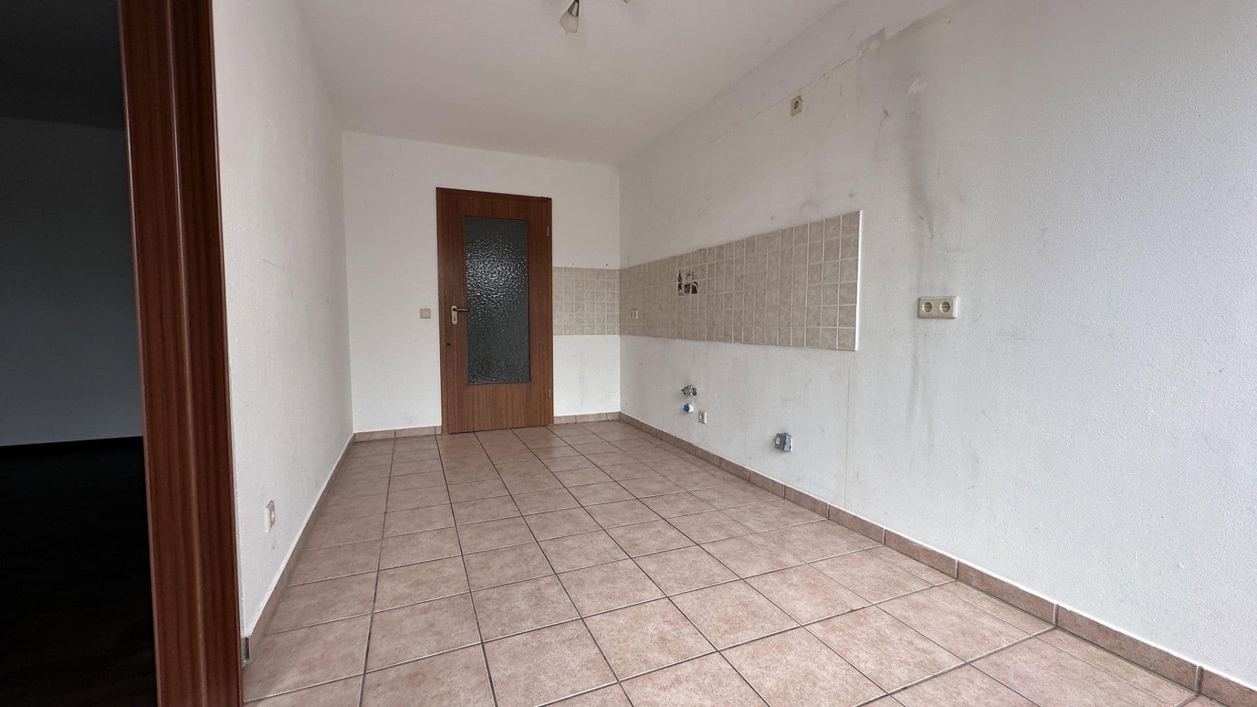 2 bedroom flat to rent, 82 m², Bad Emstal, Hesse 2 bedroom flat to rent, 82 m², Bad Emstal, Hesse