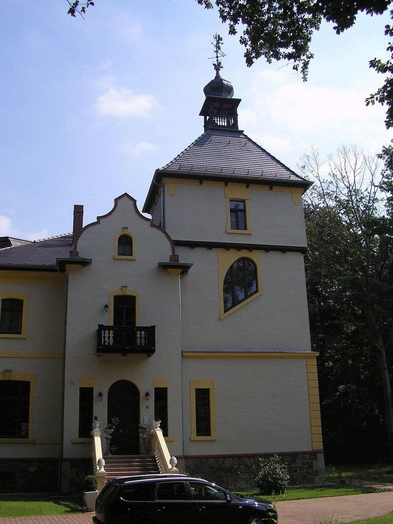 3 bedroom with open-plan kitchen flat to rent, 210 m², Bennewitz, Saxony 3 bedroom with open-plan kitchen flat to rent, 210 m², Bennewitz, Saxony