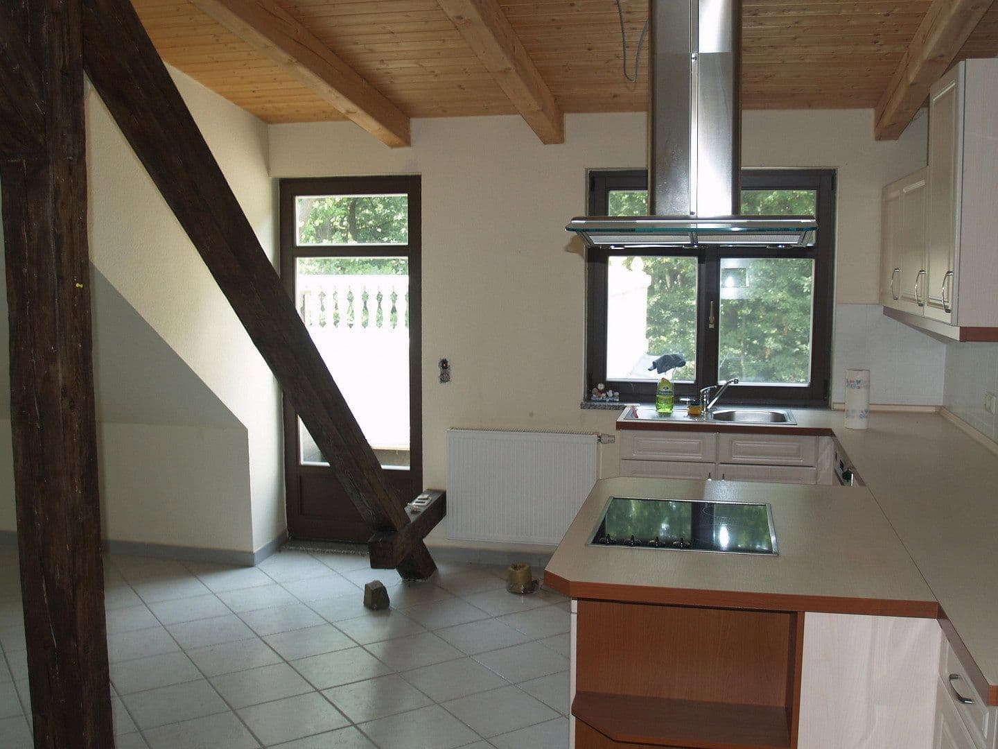 3 bedroom with open-plan kitchen flat to rent, 210 m², Bennewitz, Saxony 3 bedroom with open-plan kitchen flat to rent, 210 m², Bennewitz, Saxony