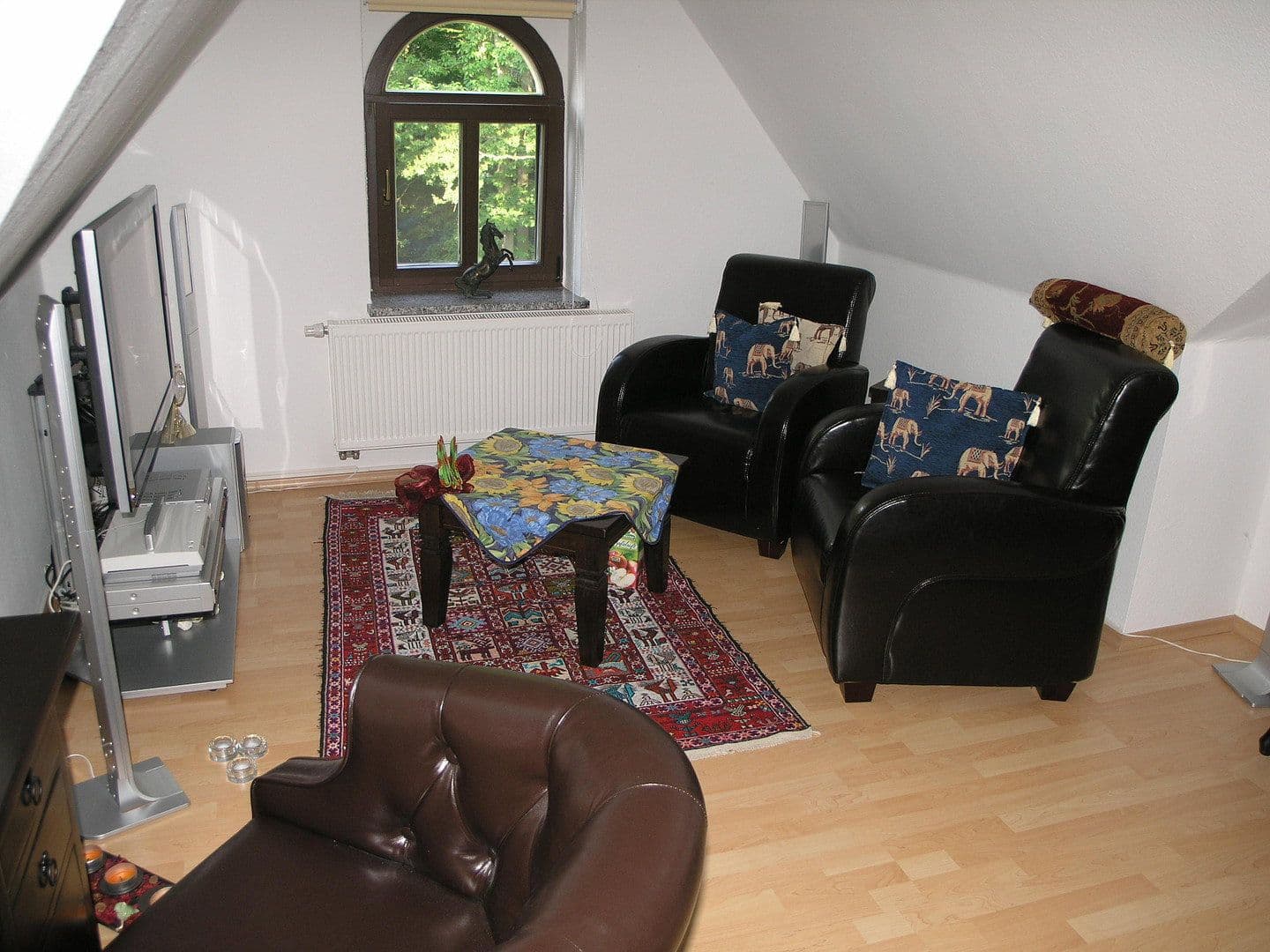 3 bedroom with open-plan kitchen flat to rent, 210 m², Bennewitz, Saxony 3 bedroom with open-plan kitchen flat to rent, 210 m², Bennewitz, Saxony