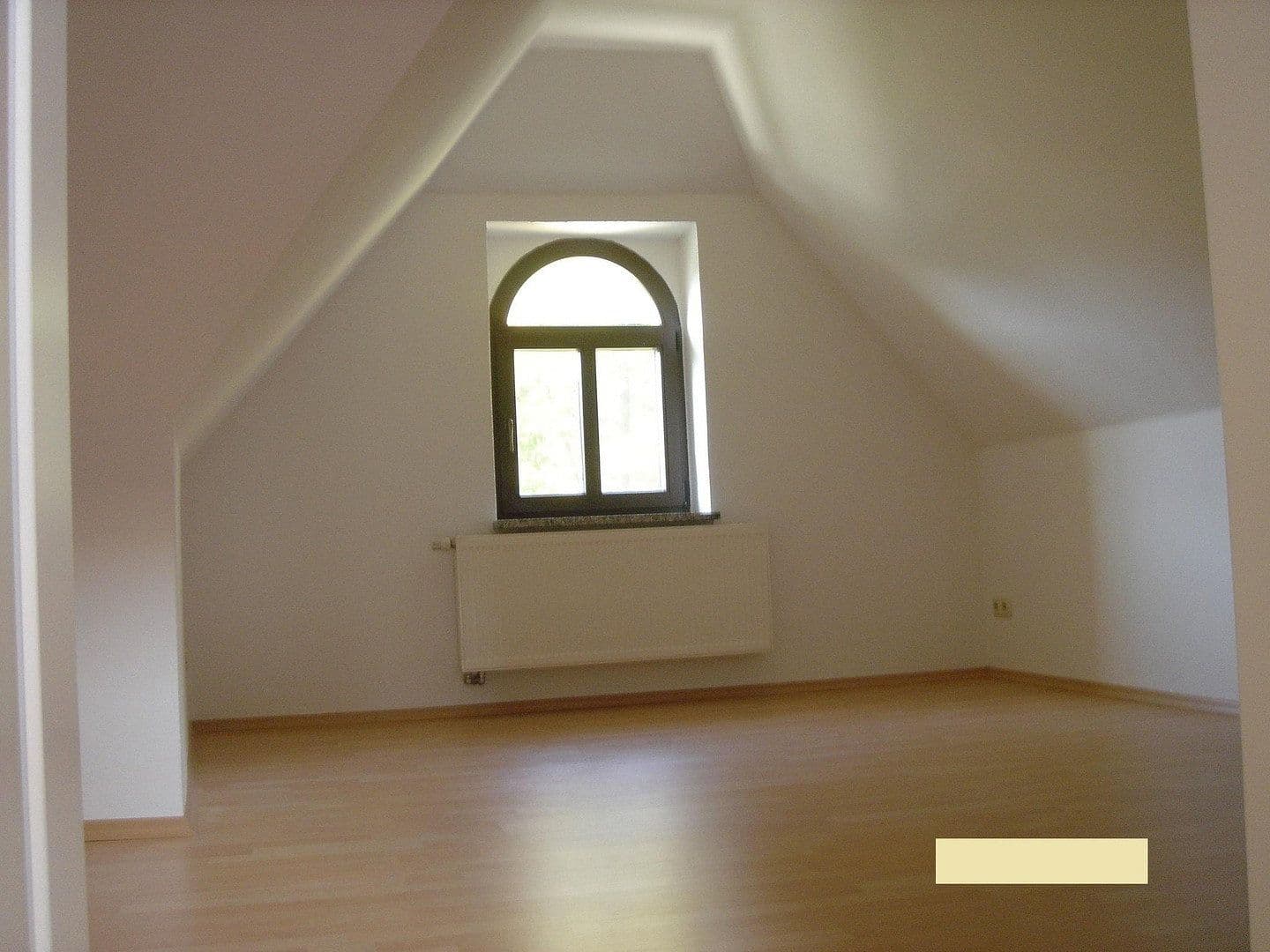 3 bedroom with open-plan kitchen flat to rent, 210 m², Bennewitz, Saxony 3 bedroom with open-plan kitchen flat to rent, 210 m², Bennewitz, Saxony