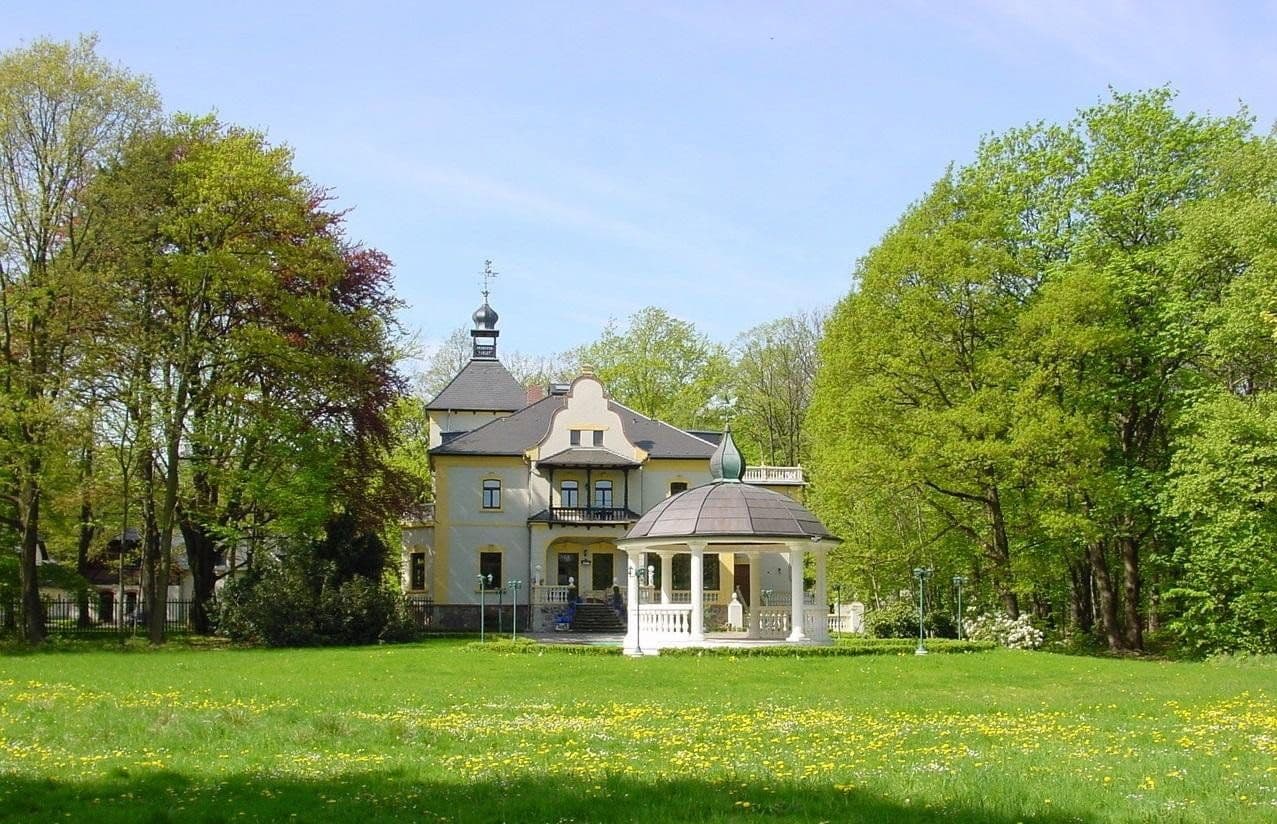 3 bedroom with open-plan kitchen flat to rent, 210 m², Bennewitz, Saxony 3 bedroom with open-plan kitchen flat to rent, 210 m², Bennewitz, Saxony