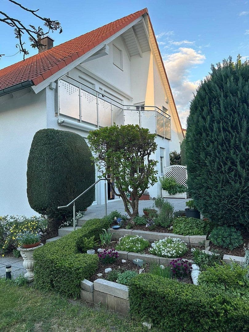 3 bedroom with open-plan kitchen flat to rent, 121 m², Muhr am See, Bavaria 3 bedroom with open-plan kitchen flat to rent, 121 m², Muhr am See, Bavaria