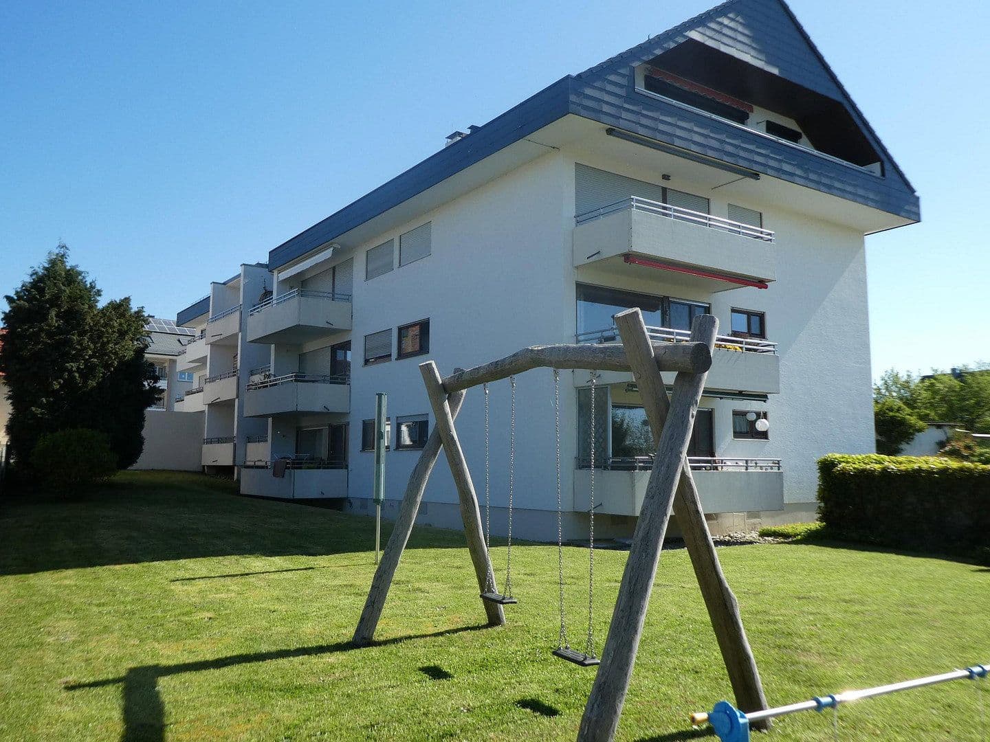 2 bedroom with open-plan kitchen flat for sale, 77 m², Allensbach, Baden-Württemberg 2 bedroom with open-plan kitchen flat for sale, 77 m², Allensbach, Baden-Württemberg