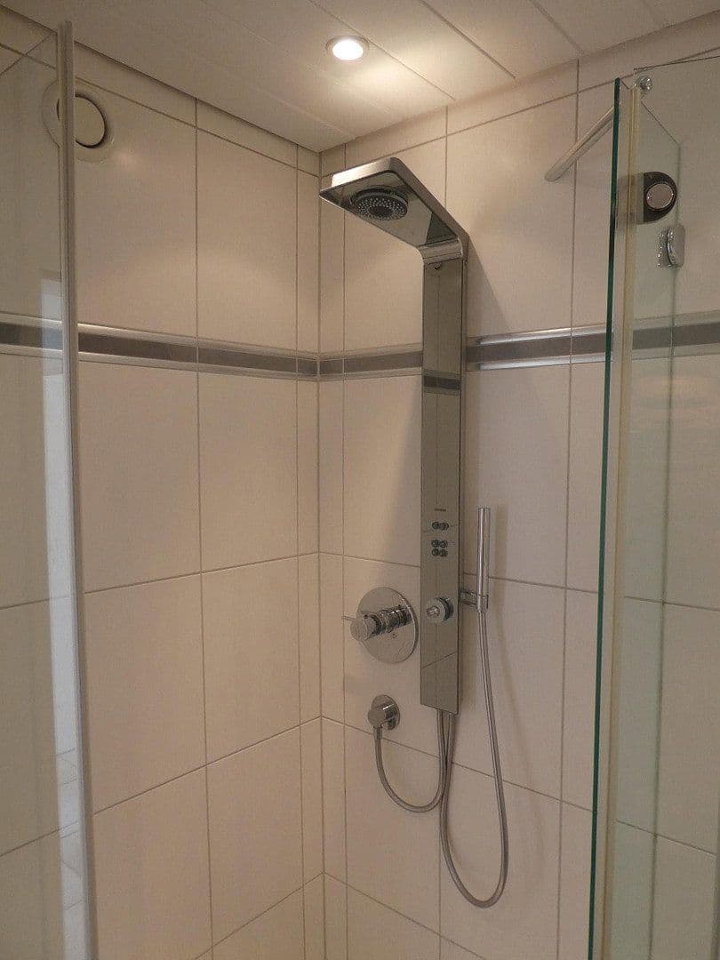 2 bedroom with open-plan kitchen flat for sale, 77 m², Allensbach, Baden-Württemberg 2 bedroom with open-plan kitchen flat for sale, 77 m², Allensbach, Baden-Württemberg