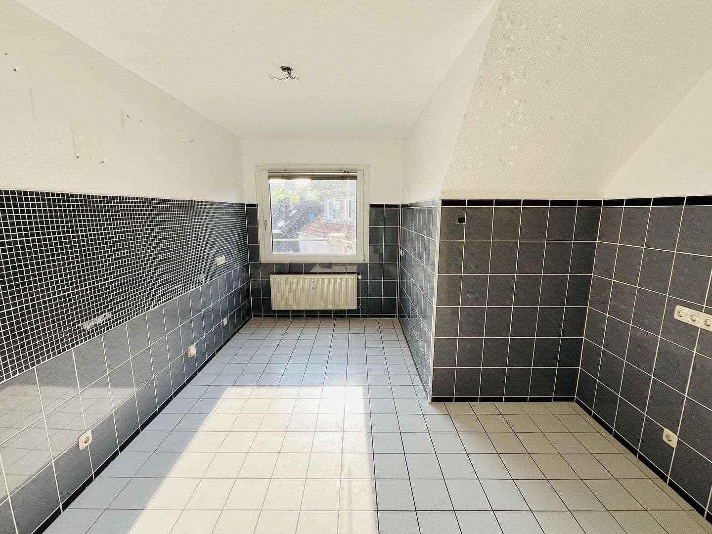 3 bedroom flat to rent, 165 m², Moselstraße 9, Duisburg, North Rhine-Westphalia 3 bedroom flat to rent, 165 m², Moselstraße 9, Duisburg, North Rhine-Westphalia