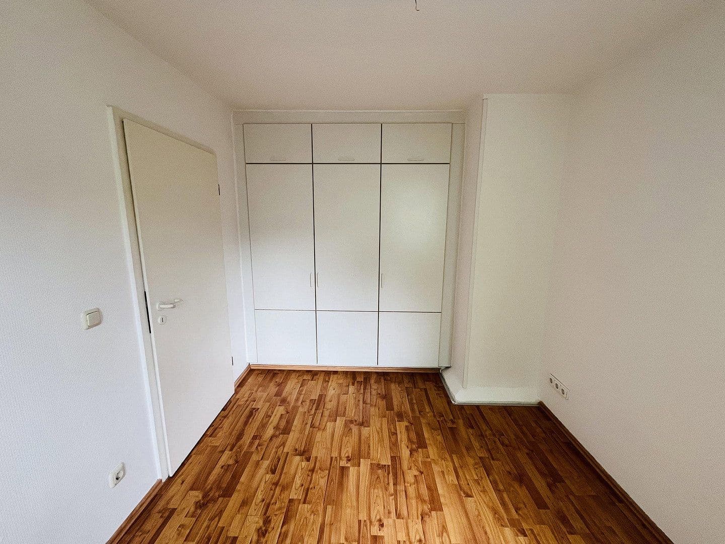 3 bedroom flat to rent, 165 m², Moselstraße 9, Duisburg, North Rhine-Westphalia 3 bedroom flat to rent, 165 m², Moselstraße 9, Duisburg, North Rhine-Westphalia