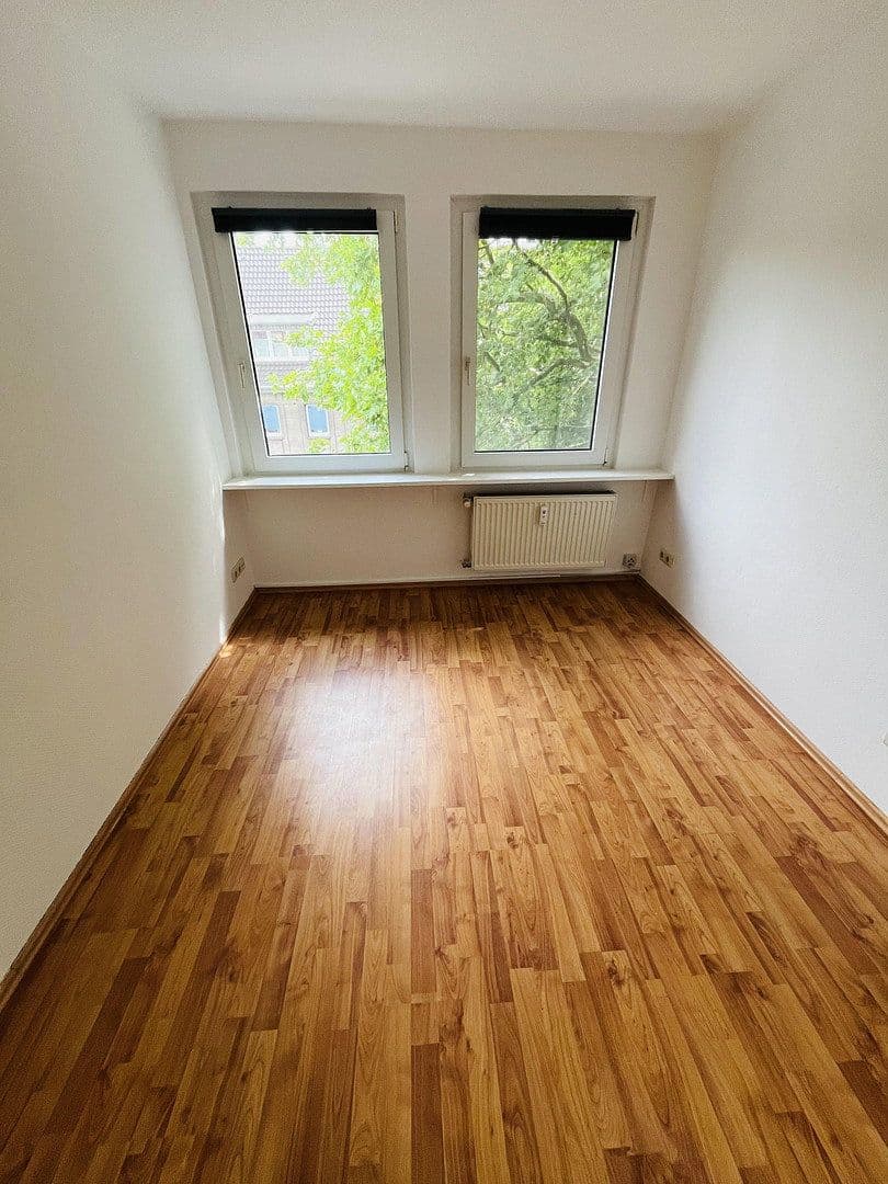 3 bedroom flat to rent, 165 m², Moselstraße 9, Duisburg, North Rhine-Westphalia 3 bedroom flat to rent, 165 m², Moselstraße 9, Duisburg, North Rhine-Westphalia