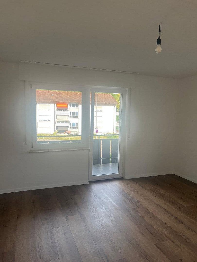2 bedroom with open-plan kitchen flat to rent, 85 m², Brandenburgerstr. 2, Esslingen am Neckar, Baden-Württemberg 2 bedroom with open-plan kitchen flat to rent, 85 m², Brandenburgerstr. 2, Esslingen am Neckar, Baden-Württemberg