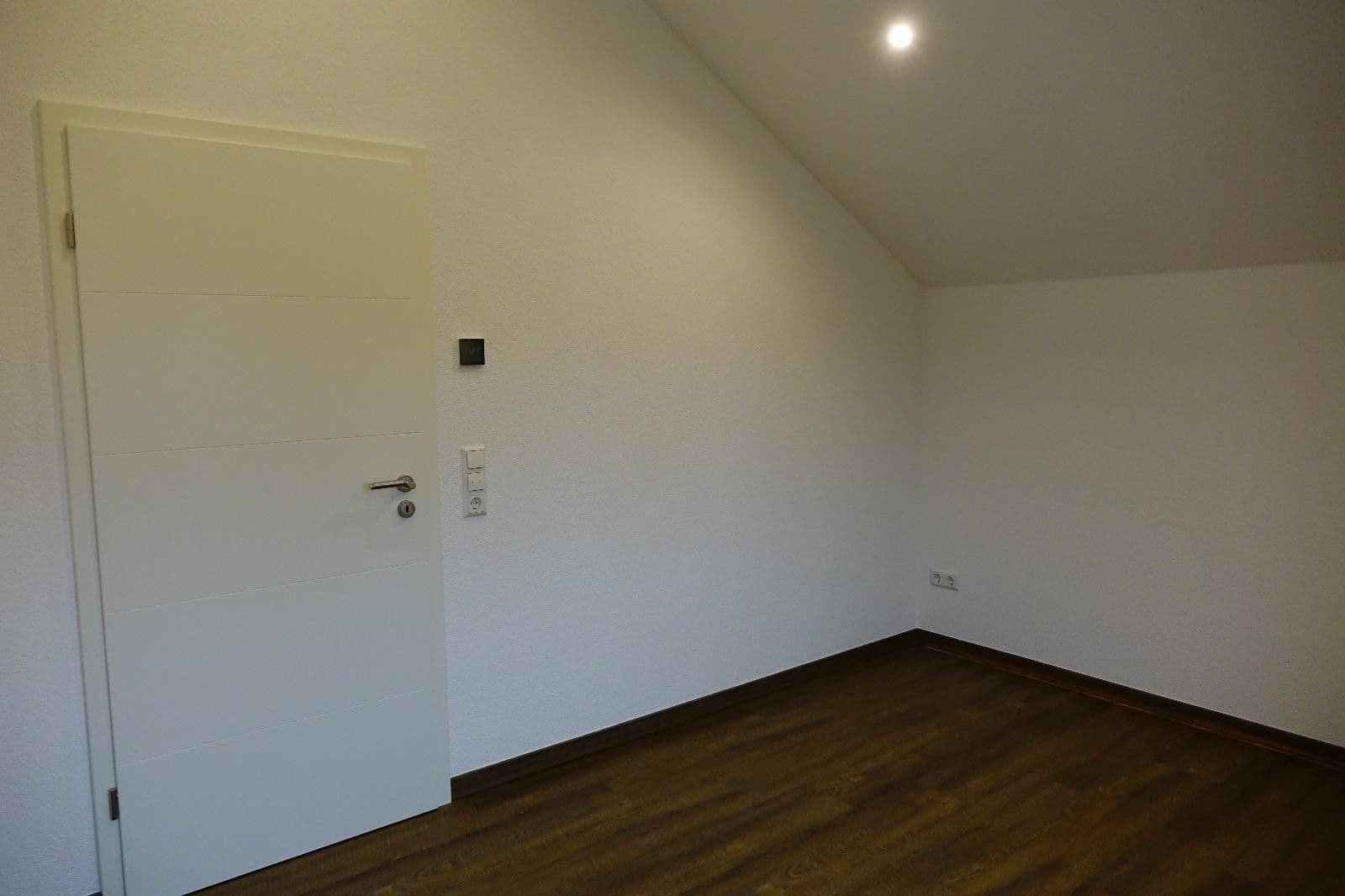 3 bedroom with open-plan kitchen flat for sale, 172 m², Bad Schönborn, Baden-Württemberg 3 bedroom with open-plan kitchen flat for sale, 172 m², Bad Schönborn, Baden-Württemberg