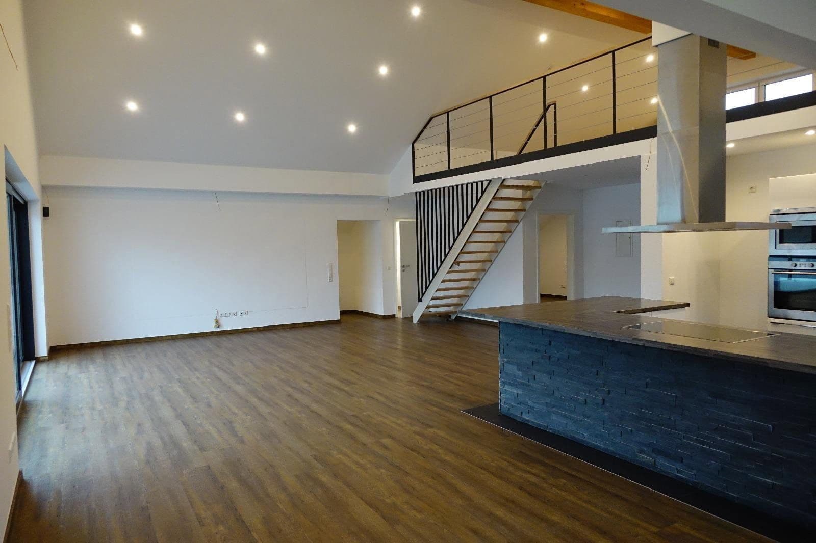 3 bedroom with open-plan kitchen flat for sale, 172 m², Bad Schönborn, Baden-Württemberg 3 bedroom with open-plan kitchen flat for sale, 172 m², Bad Schönborn, Baden-Württemberg