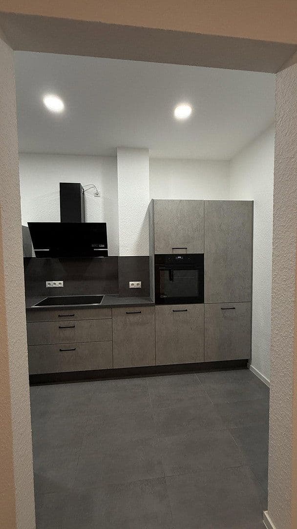5 bedroom flat to rent, 117 m², Andernach, Rhineland-Palatinate 5 bedroom flat to rent, 117 m², Andernach, Rhineland-Palatinate