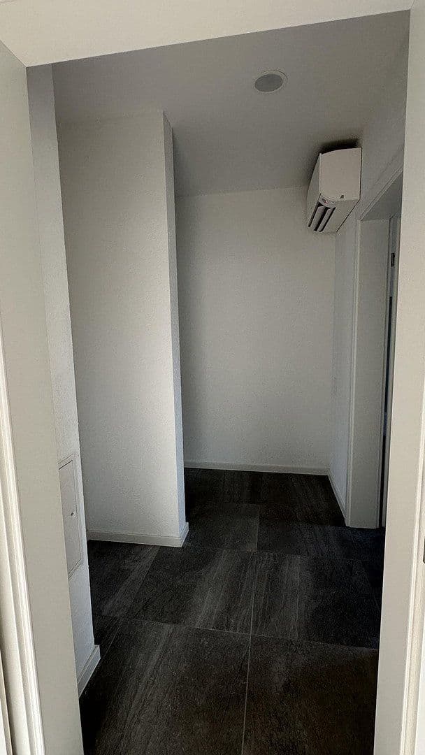 3 bedroom flat to rent, 102 m², Andernach, Rhineland-Palatinate 3 bedroom flat to rent, 102 m², Andernach, Rhineland-Palatinate