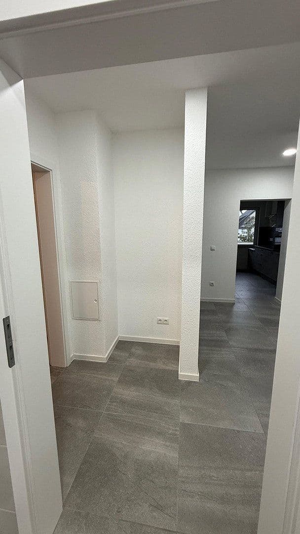 3 bedroom flat to rent, 102 m², Andernach, Rhineland-Palatinate 3 bedroom flat to rent, 102 m², Andernach, Rhineland-Palatinate