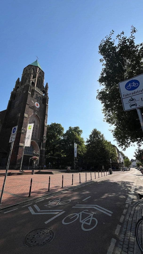 1 bedroom with open-plan kitchen flat to rent, 56 m², Friedbergstraße 16a, Essen, North Rhine-Westphalia 1 bedroom with open-plan kitchen flat to rent, 56 m², Friedbergstraße 16a, Essen, North Rhine-Westphalia