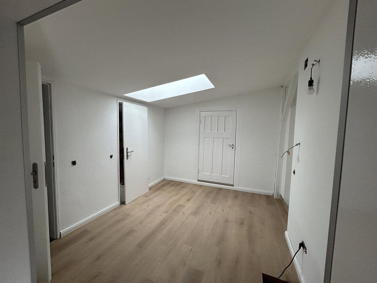 2 bedroom with open-plan kitchen flat to rent, 130 m², Schlutuper Kirchstraße 3, LÜBECK, Schleswig-Holstein 2 bedroom with open-plan kitchen flat to rent, 130 m², Schlutuper Kirchstraße 3, LÜBECK, Schleswig-Holstein
