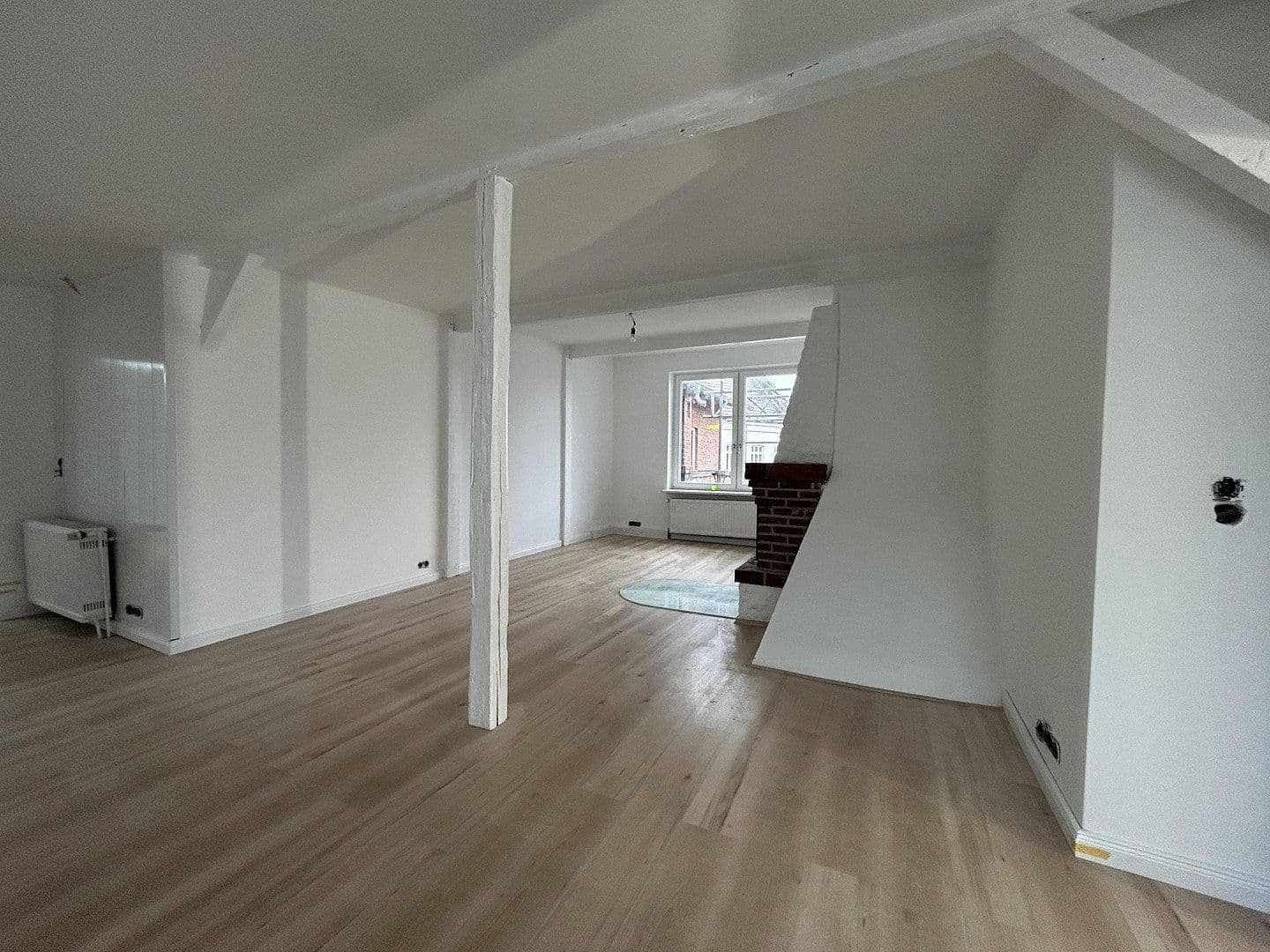 2 bedroom with open-plan kitchen flat to rent, 130 m², Schlutuper Kirchstraße 3, LÜBECK, Schleswig-Holstein 2 bedroom with open-plan kitchen flat to rent, 130 m², Schlutuper Kirchstraße 3, LÜBECK, Schleswig-Holstein