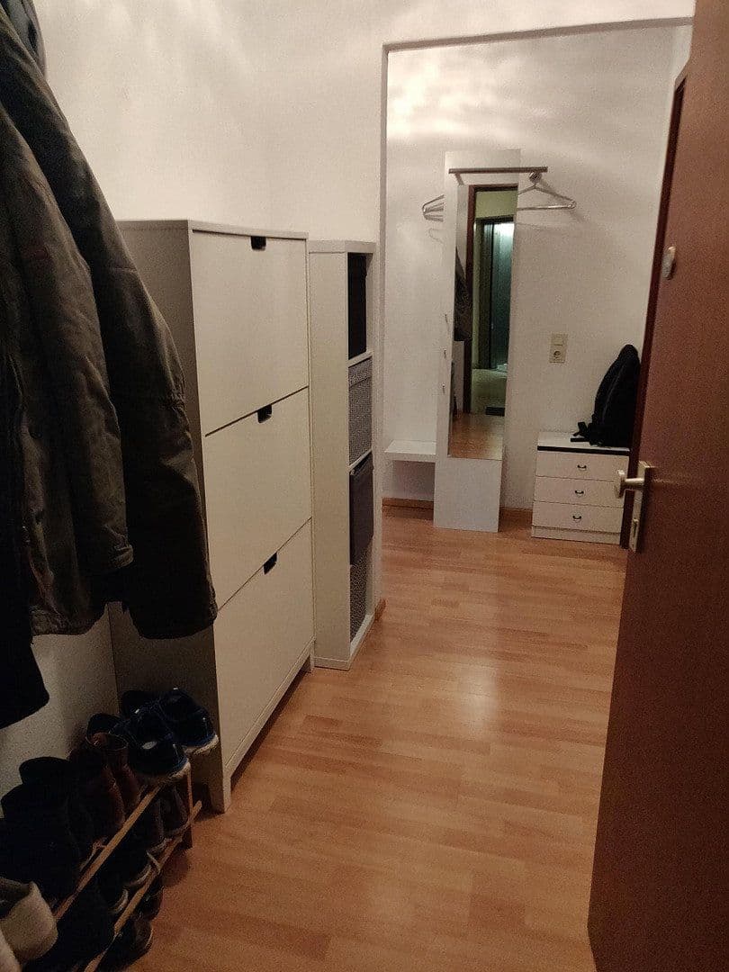 2 bedroom with open-plan kitchen flat to rent, 97 m², Karlsruhe, Baden-Württemberg 2 bedroom with open-plan kitchen flat to rent, 97 m², Karlsruhe, Baden-Württemberg