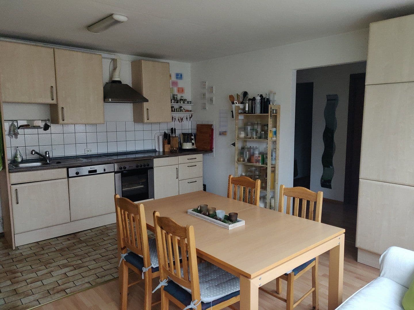 2 bedroom with open-plan kitchen flat to rent, 97 m², Karlsruhe, Baden-Württemberg 2 bedroom with open-plan kitchen flat to rent, 97 m², Karlsruhe, Baden-Württemberg