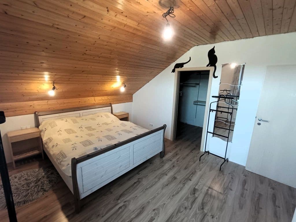 flat to rent, 190 m², Hrádecká, Liberec, Liberecký Region flat to rent, 190 m², Hrádecká, Liberec, Liberecký Region