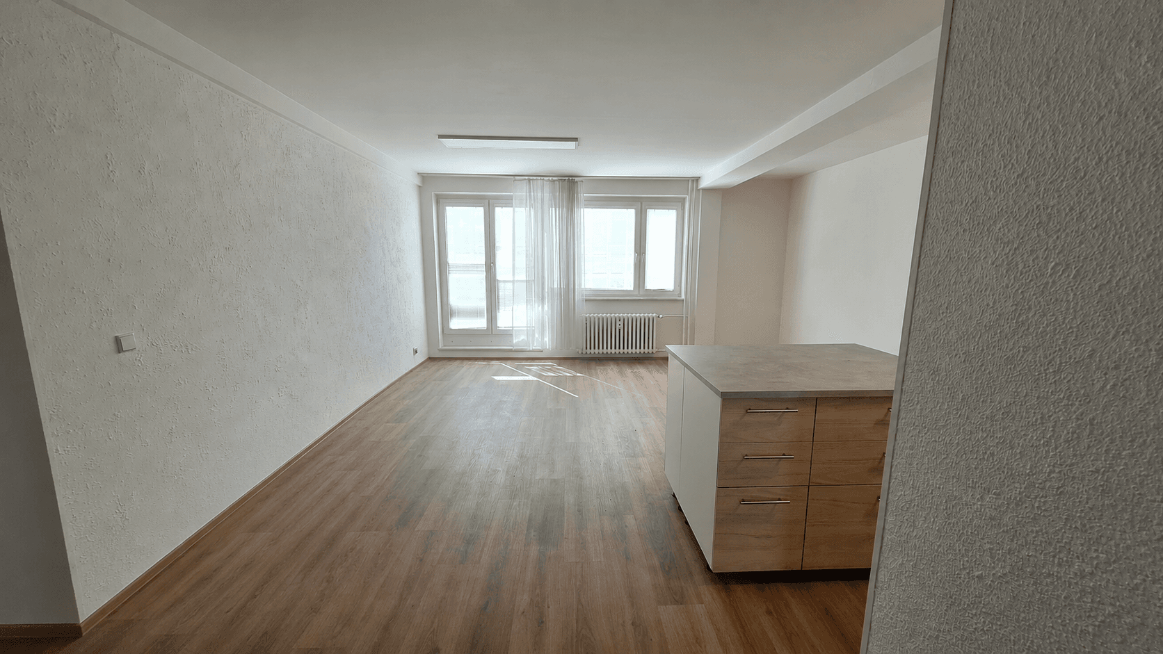 2 bedroom with open-plan kitchen flat to rent, 77 m², Merhautova, Brno, Jihomoravský Region 2 bedroom with open-plan kitchen flat to rent, 77 m², Merhautova, Brno, Jihomoravský Region