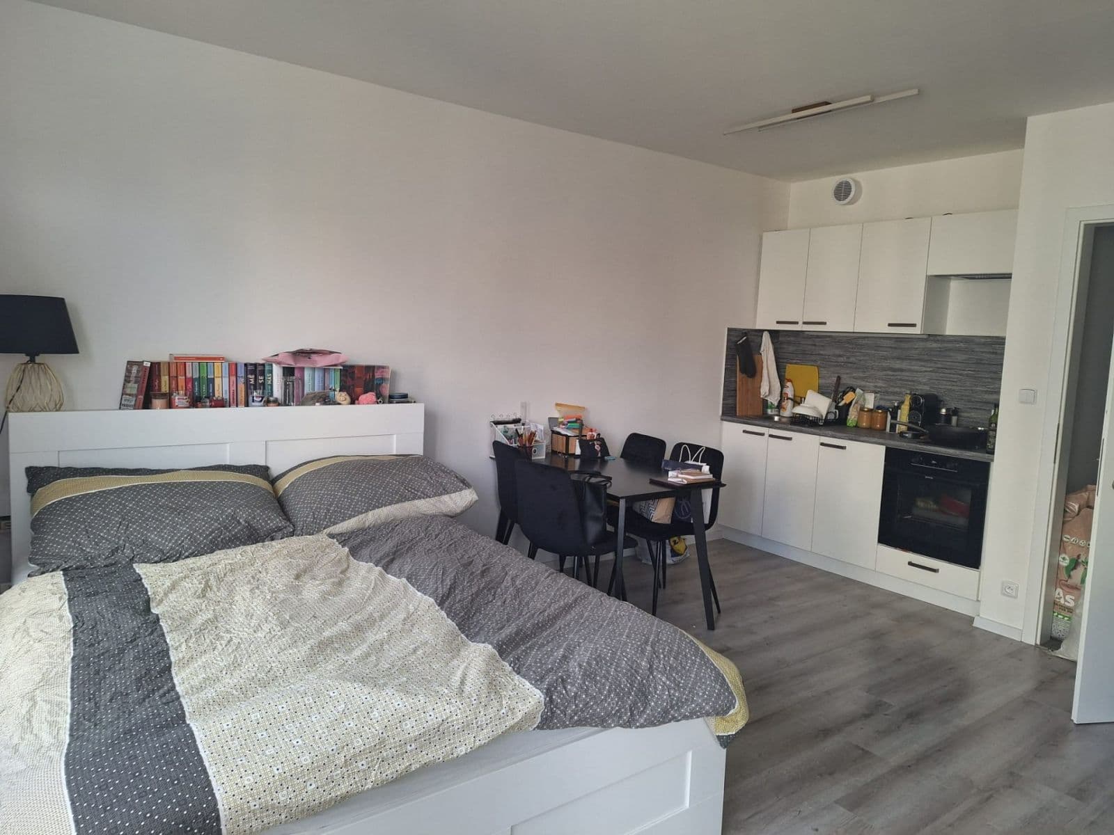 Studio flat to rent, 33 m², Stočesova, Prague, Prague Studio flat to rent, 33 m², Stočesova, Prague, Prague